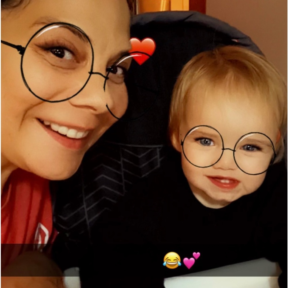 Meet your Posher, Illia